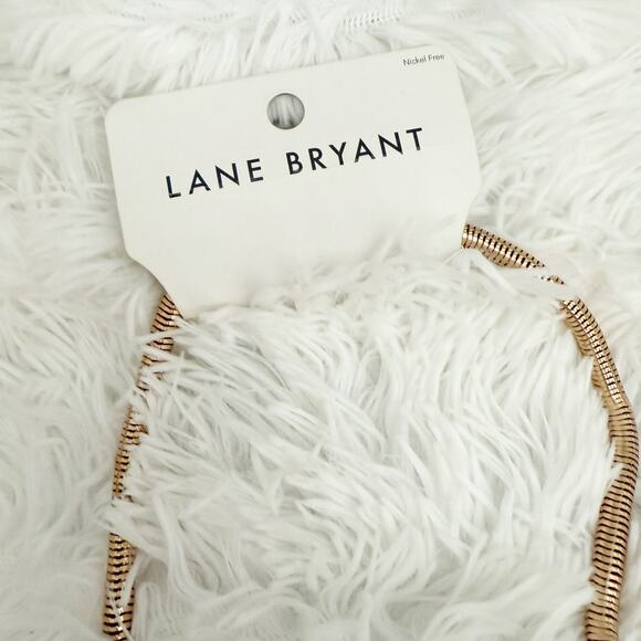 LANE BRYANT | Bow Goldtone Metal Statement Necklace Gold Adjustable | OSFM - Picture 4 of 8